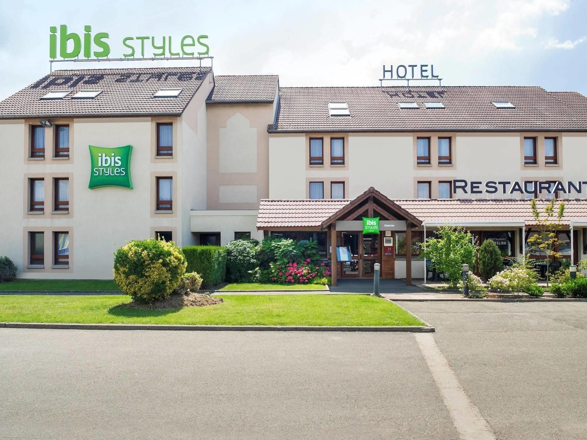 Ibis Styles Chartres Metropole Hotell Le Coudray Exteriör bild